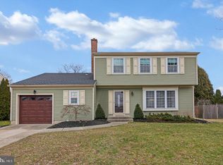 7 Willow Ridge Rd, Marlton, NJ 08053