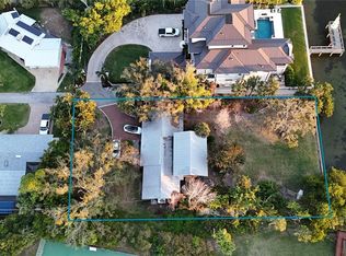 1621 Memory Ln, Sarasota, FL 34231