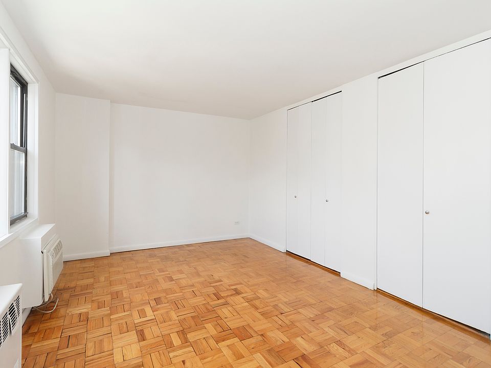 1st image of 150 E 18th St APT 4M