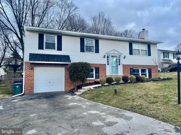 4059 Center Ave, Lafayette Hill, PA 19444