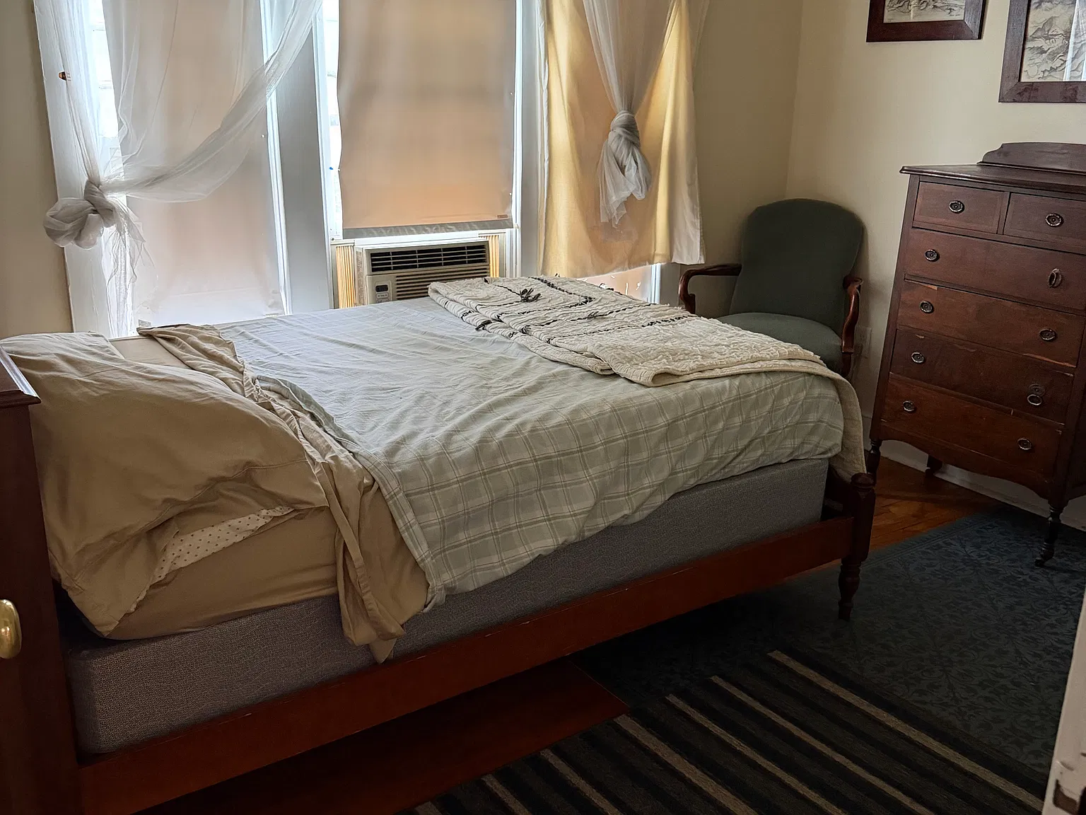 2 bed, 800 sqft, $1,500 — Photo 4