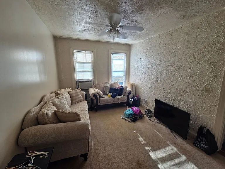 2726 Holland Ave #2 — Photo 9