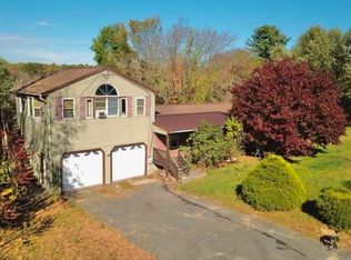 1 Wilson Ln, Charlton, MA 01507