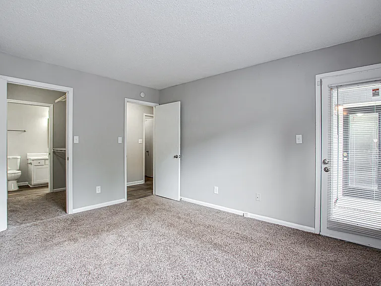 50 Stoneview — Photo 20