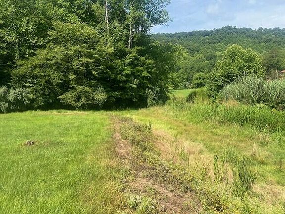 33rd image of 10625 Brushy Rd