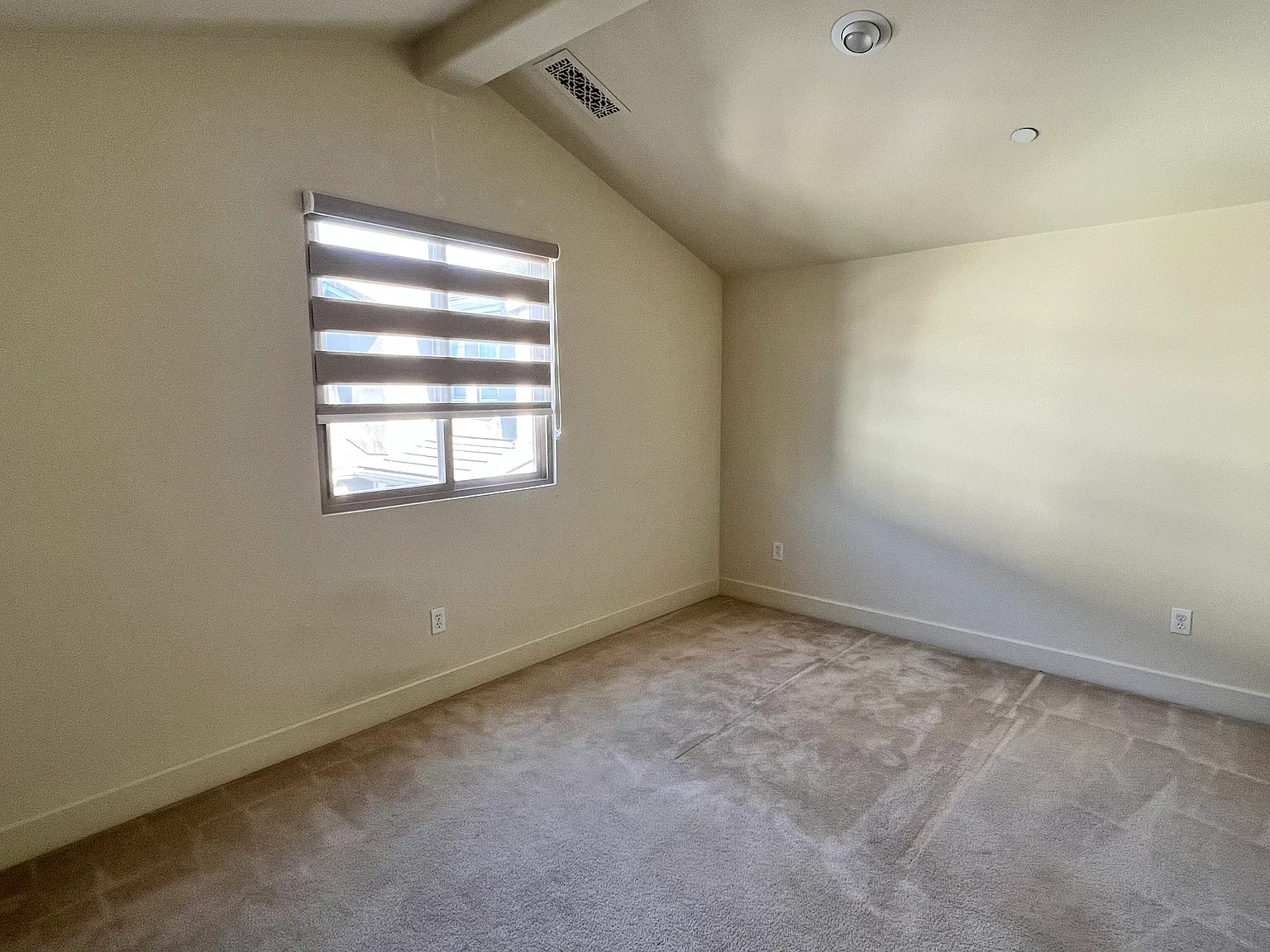 470 Pagoda Ter — Photo 3
