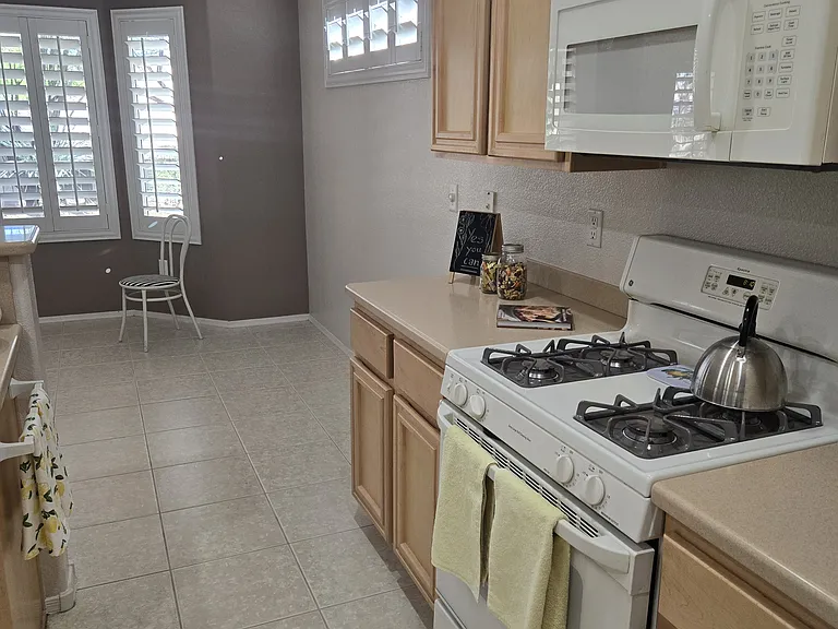 Oven, range, microwave