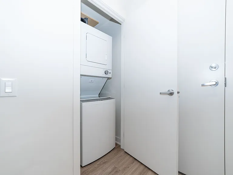 353 Gardner St — Photo 20