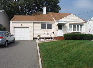 37 Cleveland Ave, Colonia, NJ 07067