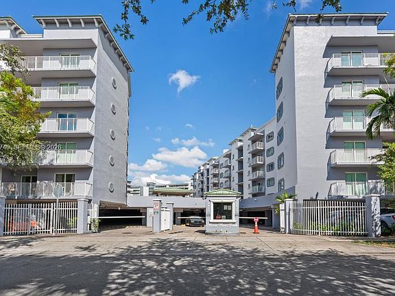 3rd image of 2475 NW 16th Street Rd APT 211