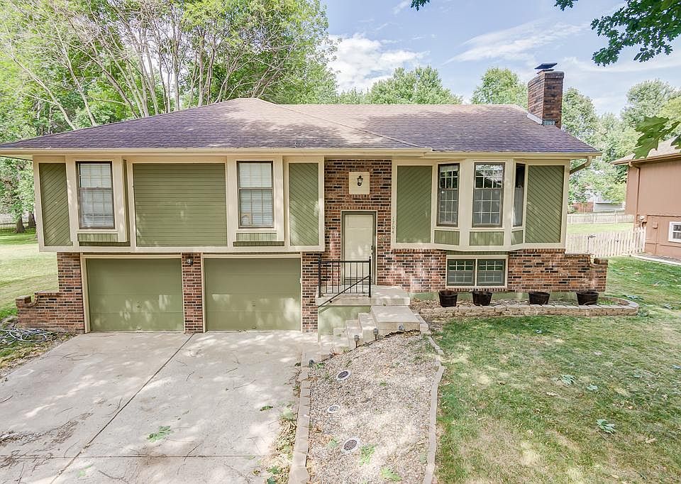 1704 SE Silkwood Ln, Lees Summit, MO 64063 Zillow
