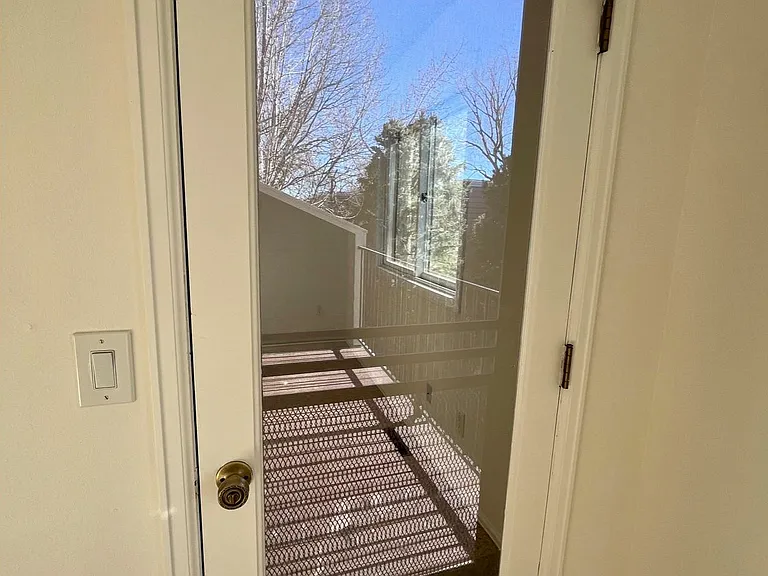 private balcony in master room
