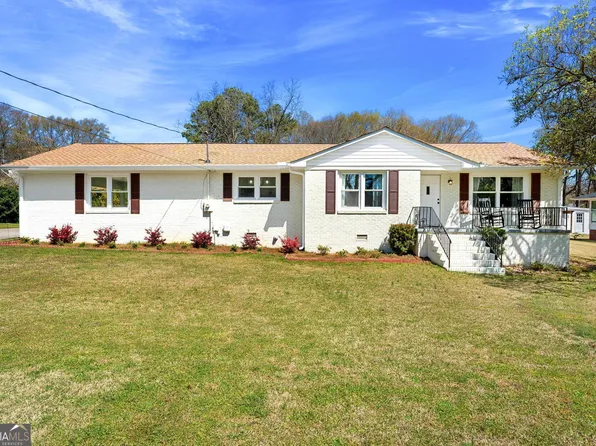 252 Arthur St, Hartwell, GA 30643