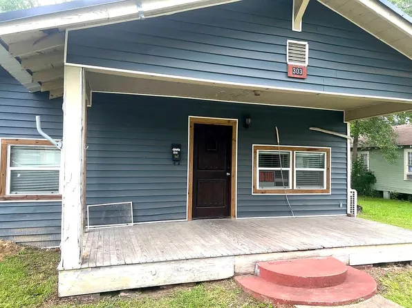303 N Park St, Winnfield, LA 71483