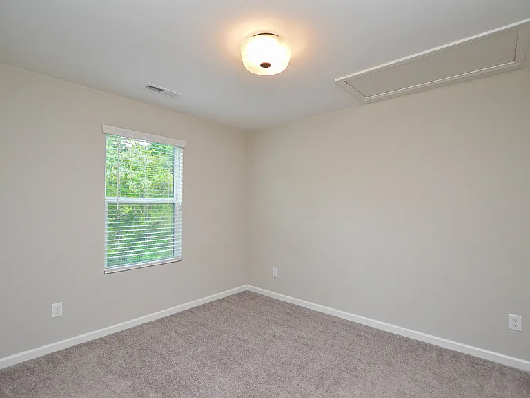 730 Gants Rd — Photo 23