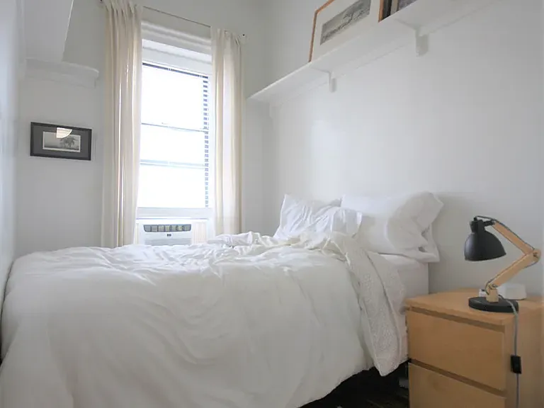 160 Sterling Pl #4F — Photo 8