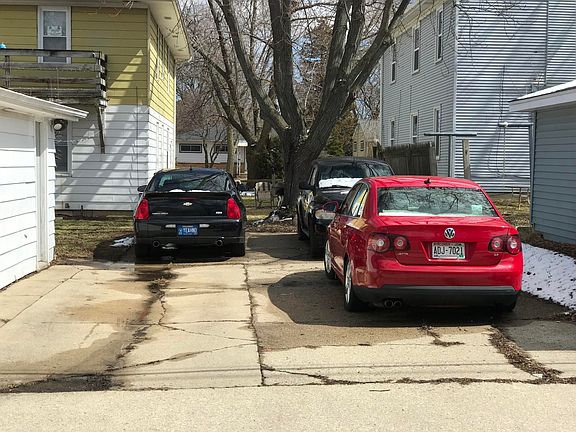 4th image of 4001 S 51st St #4003