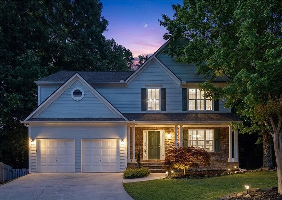 1st image of 3385 Northcliff Dr