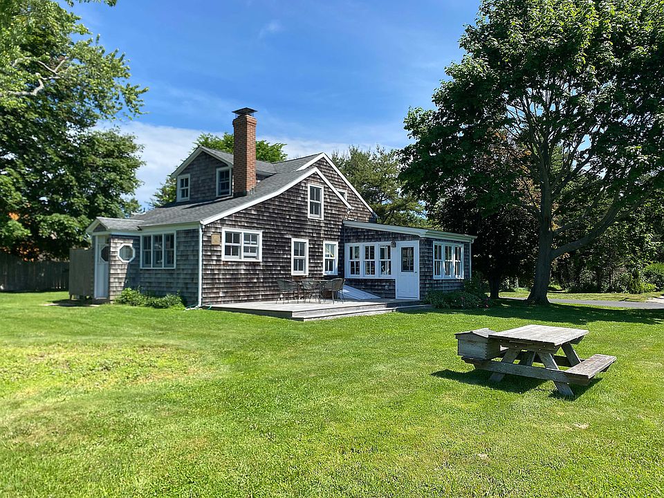 3805 Alvahs Ln, Cutchogue, NY 11935 Zillow