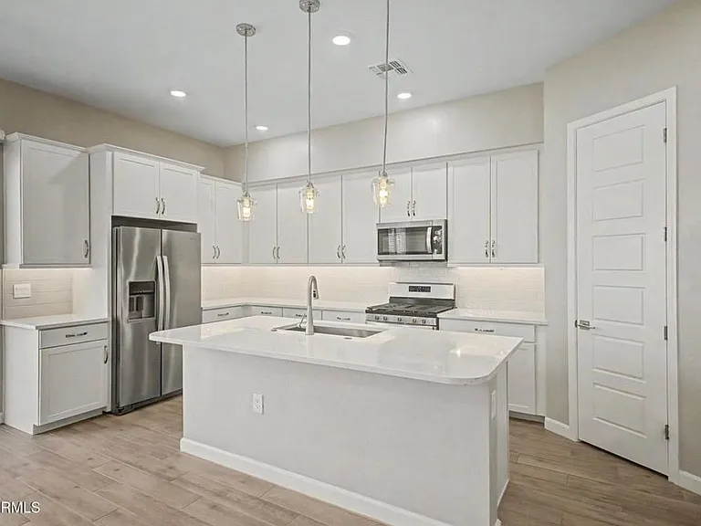 5016 E Gallop Way — Photo 33