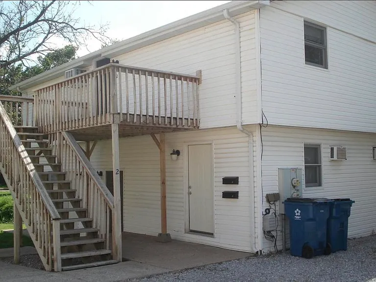 127 W Illinois Ave — Photo 9