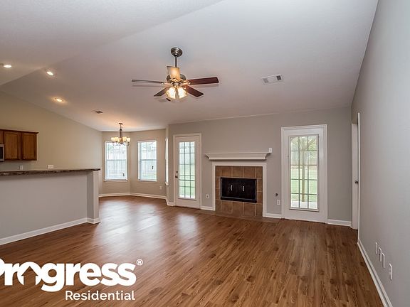 2nd image of 7399 Fox Creek Dr