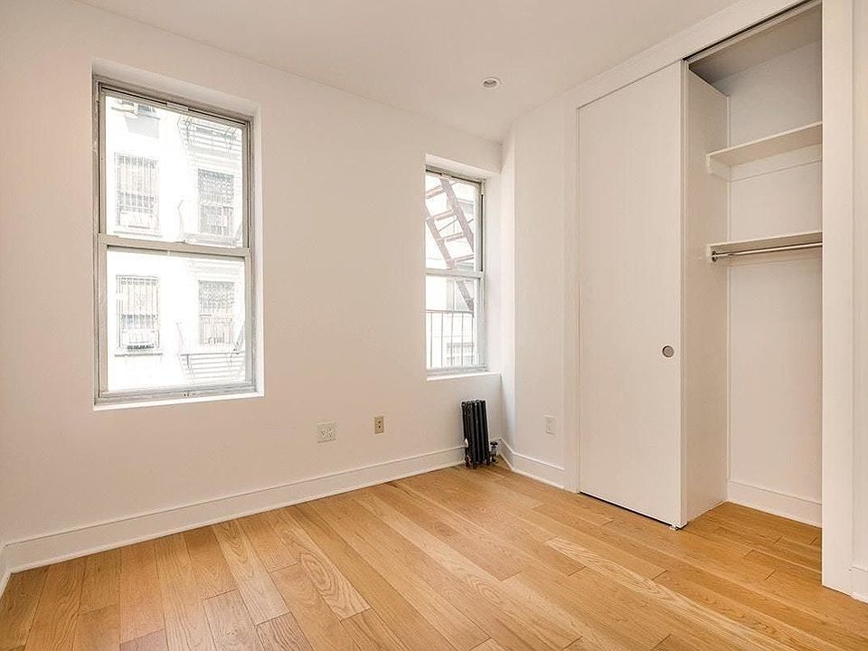 1st image of 207 E 33rd St #4F*