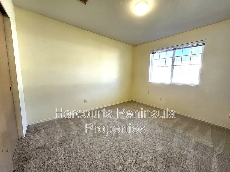 1598 Seasons Ln NW — Photo 19