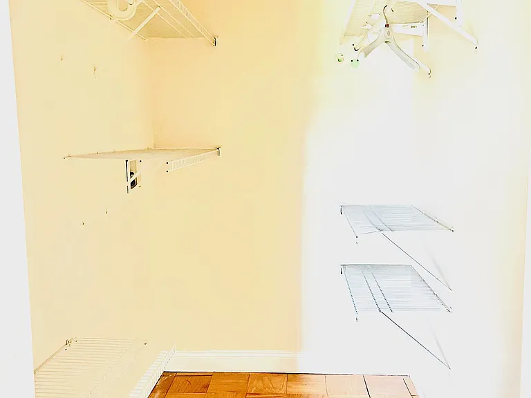 3101 S Manchester St #923 — Photo 5