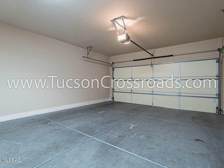 1254 W Versilia Dr — Photo 25