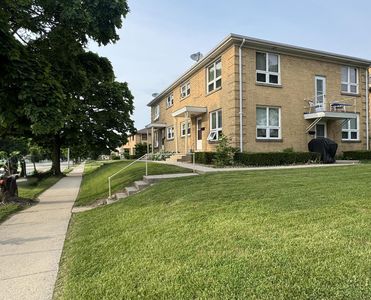 2220 South 99th STREET, Milwaukee, WI, 53227