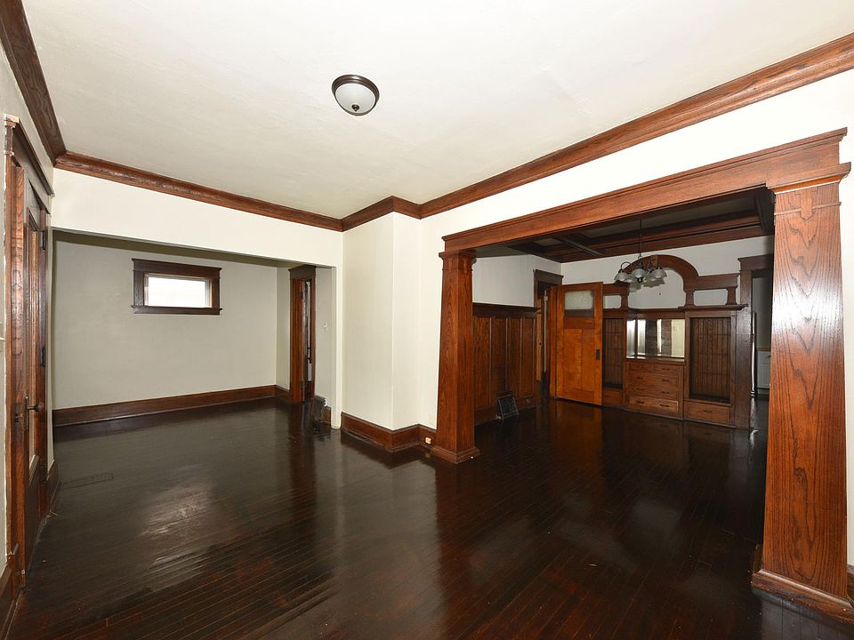 1st image of 2620 N Hubbard St #1