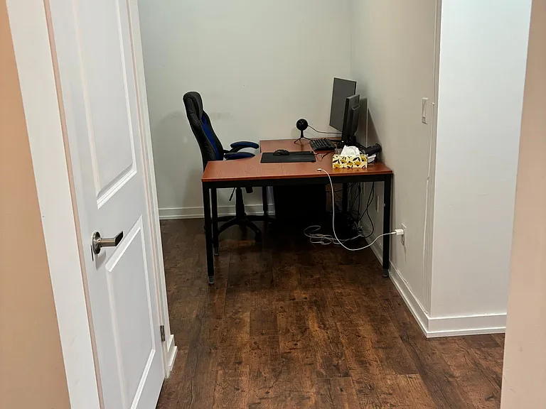 81 Robinson St #601 — Photo 9