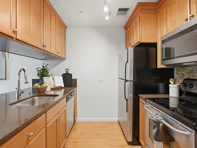 1315 Alma Ave #323 — Photo 10