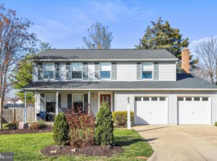 5435 Tree Line Dr, Centreville, VA 20120