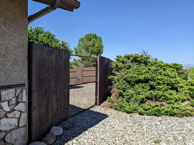 1580 S Destry Ln — Photo 60