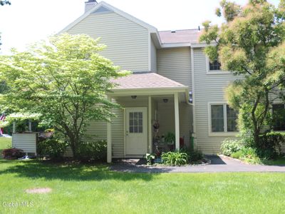 230 Monmouth Way, Halfmoon, NY, 12065
