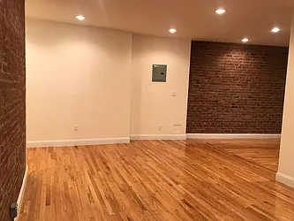 Rented by PMG Real Estate 