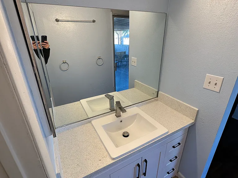3908 Fulton Pl — Photo 2