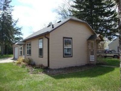 640 E South St, Litchfield, MN, 55355