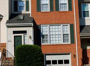 8204 Southwater Ct, Springfield, VA 22153