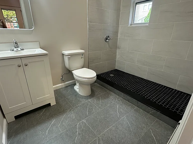 1607 Kerrigan Ave #1 — Photo 5