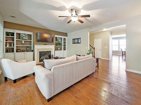 5th image of 4199 Laurel Creek Ct SE #8