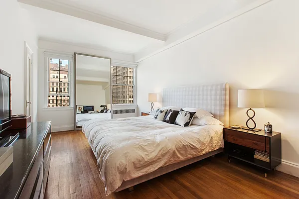 Sold by Janet Aimone Robilotti & Associates | media 14