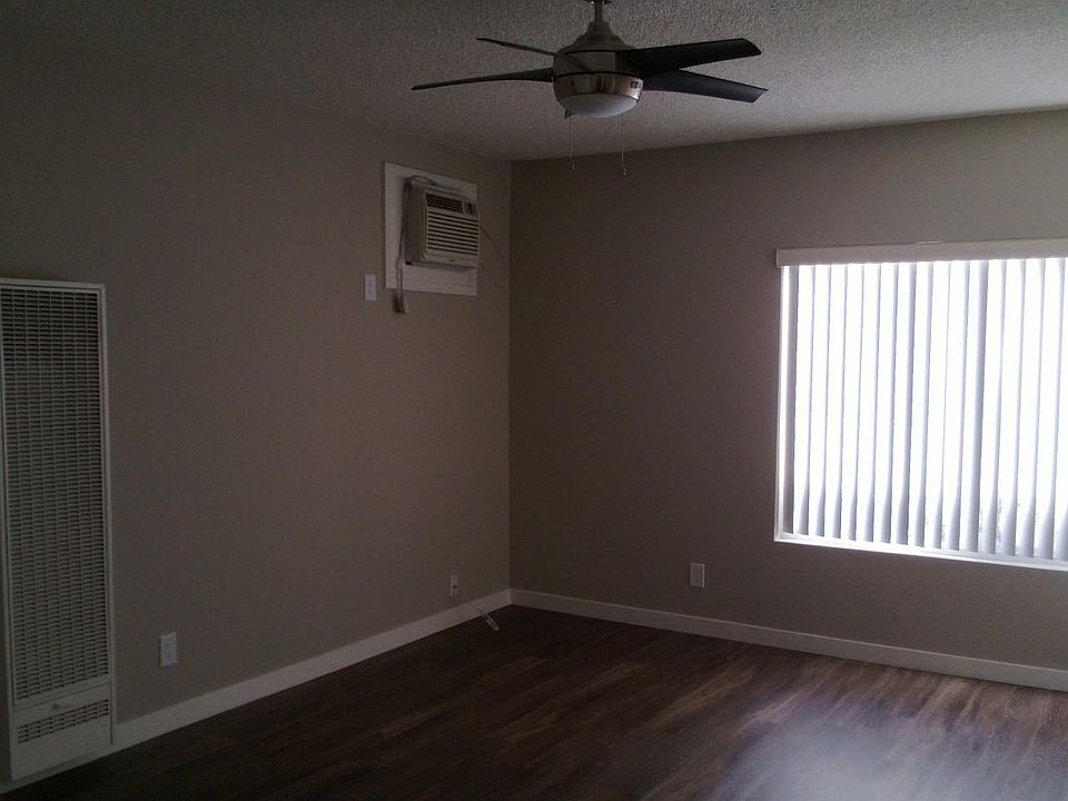 1st image of 2754 Hermosa Ave APT 11