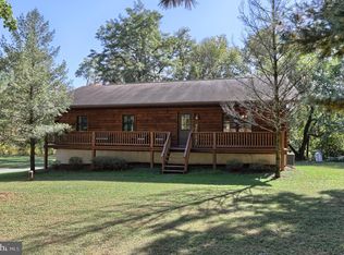 3358 Turnpike Rd, Elizabethtown, PA 17022