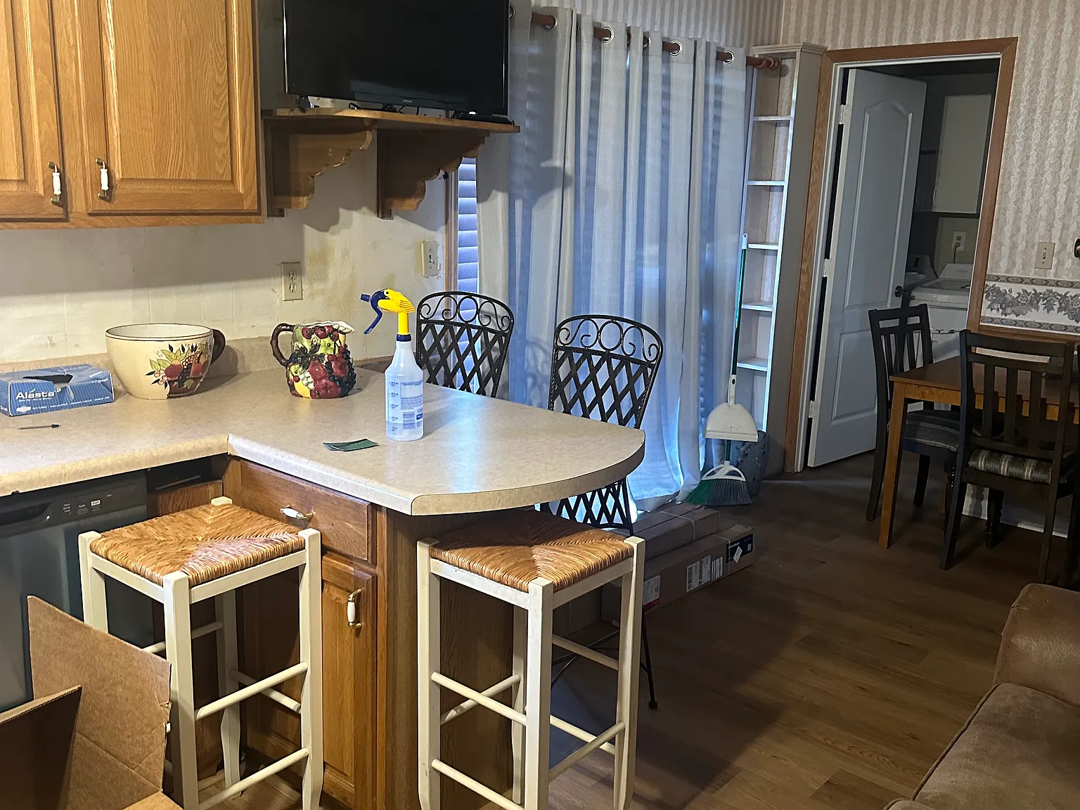 4 bed, 2.5 bath, 1326 sqft, $1,500 — Photo 3