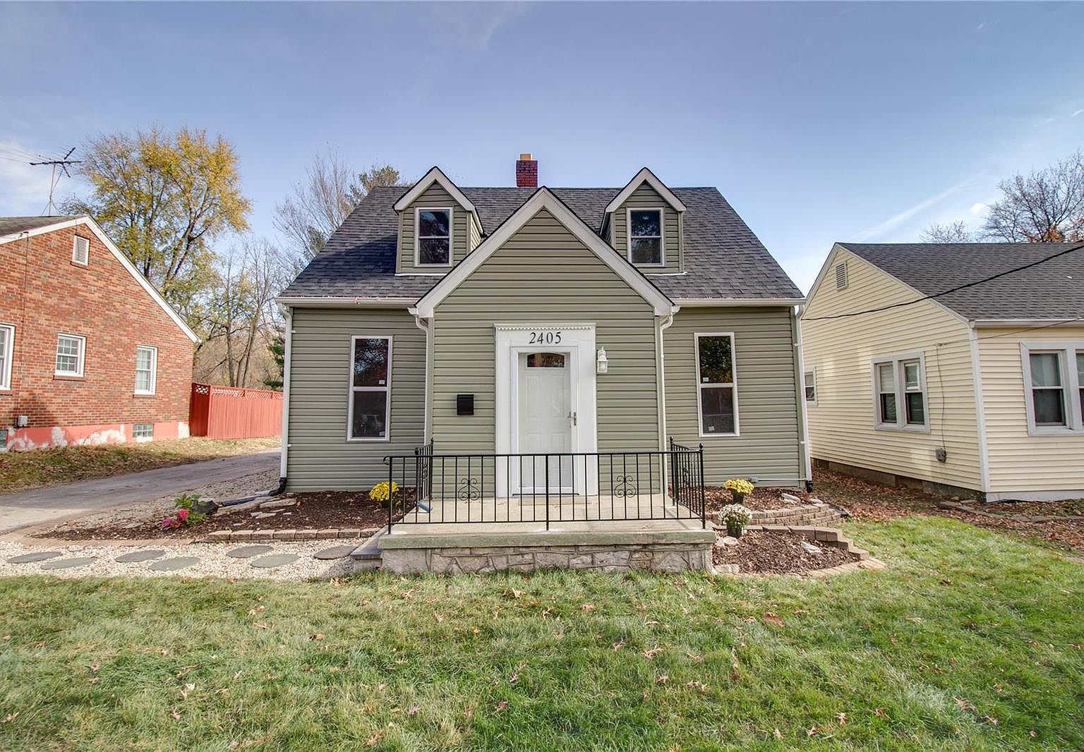 2405 Alby St, Alton, IL 62002 Zillow