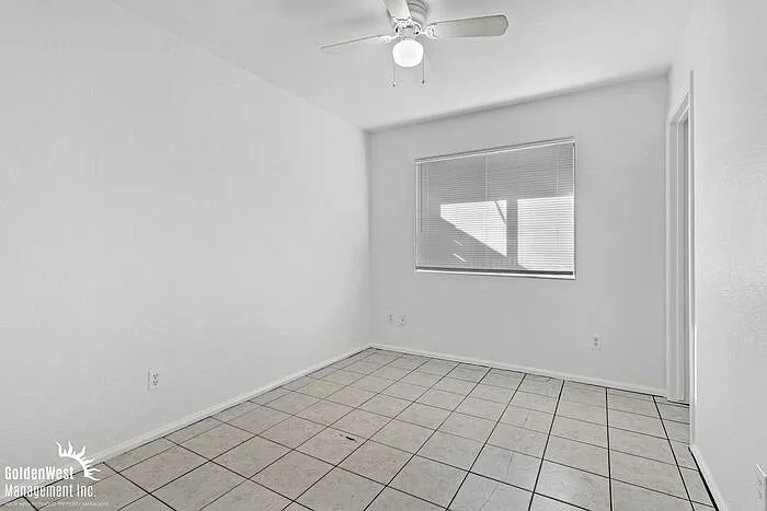4 bed, 2.0 bath, 1066 sqft, $1,550 — Photo 4