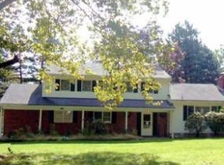 4 Upperfield Rd, Morristown, NJ 07960